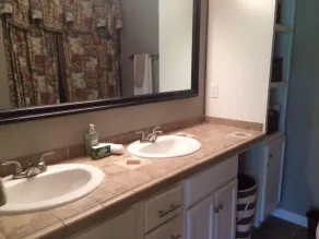 Beautiful Home On Lake Tuscaloosa great for wkend getaway and family gatherings! - Image 2