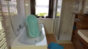 Apartamento conforto moderno na cidade termal na Rennsteig - Image 3