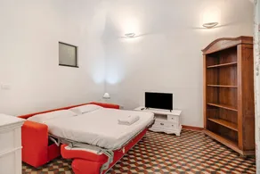 Pet-Friendly Apartment Bilocale Merlino with Mountain View & Wi-Fi - Image 4