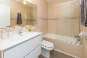 Holiday Home Casa Luz close to the Beach with Wi-Fi & Garden - Image 3