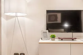 Easylife - Elegant three-room apartment in the Porta Venezia area - Image 3