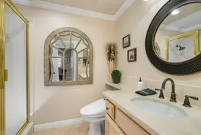 @ Marbella Lane - Captivating Home in Rowland Hts - Image 5