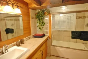 Blowing Rock Cabin on Relaxing Mountain Stream - Image 3