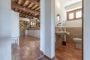 Magnifica villa indipendente per 12 persone con piscina privata, WIFI, TV e vista panoramica - Image 3