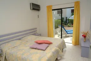 Apt 2, Perto da praia, 1 quarto, varanda privativa, fácil viagem Agia Napa Protaras - Image 3