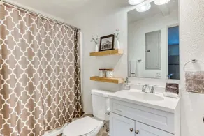 Riverbend Retreat 3 - Riverfront, Hot Tub, BBQ Pet Friendly - Image 4