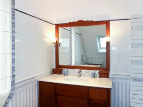 Voll ausgestattete Ferienwohnung mit beheiztem Pool, Garten und Grill | Meerblick - Image 3