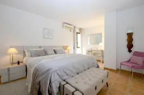 Appartement spacieux avec vue sur la mer et clima, Près du Port d'Estepona avec accès à la plage - Image 4