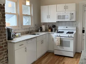 Charming 4 bedroom home close to West Point - Image 5