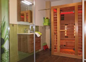 Large apartment with 3 bedrooms, 2 bathrooms and infrared cabin - Image 2