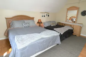 2 Bedroom Sleeps 6. 1 blocks from Pier Village.  Incl 4 Beach Badges - Image 4