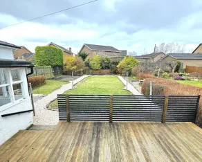 Charming 3-Bed Oasis-free parking - Image 2