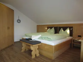 Vacation apartment Untersberg 65 sqm, 2 bedrooms, eat-in kitchen, balcony - Image 4