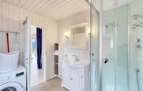 Cozy home in Zerpenschleuse with WiFi - Image 3