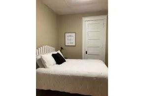 Downtown Living #1 - Image 3
