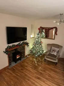 Tradional 2 bed cottage near Zip World, Beacons, Bike Park Wales  Waterfalls - Image 2