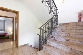 Holiday apartment with use of pool - Image 2