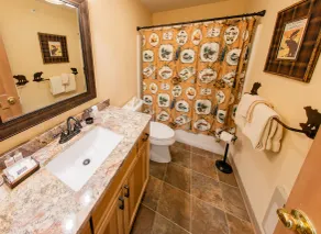 Mountain Rustic Condo with Valley Views - Image 2