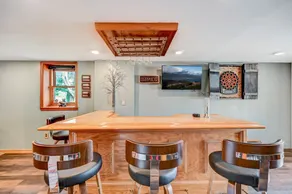 Lakefront, bar, games, sunsets, pools/beaches, fire pit - Image 4