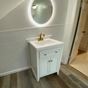 Hilltop Harborview Tucked in a Private Enclave Just 2 Blocks above Town, Hot-tub - Image 3