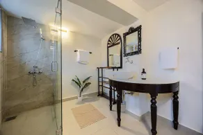 ELIVAAS Casa Boa Vida 4BHK Pool Villa  - Image 4