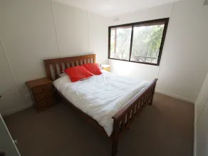 Royston Lodge - Dog-Friendly Halls Gap Getaway - Image 4