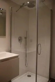 Bellissimo appartamento, semi-chalet, ai piedi delle piste, in un residence con piscina - Image 3