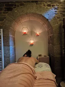 Mercier de Montigny - Les Chambres du Beffroi - SPA et Massage - Image 3