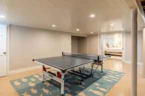 Shelter Island vue sur l'eau 2 chambres 1 et 1/2 salle de bain avec suite de bonus. - Image 2