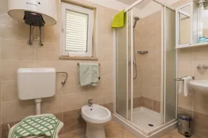 Apartment in Umag with Balcony, Air condition, WIFI (653-2) - Image 2