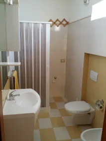 Maison de vacances en bord de mer à 30 mètres de l'eau - Image 2