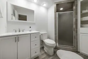 ATX  2-bedroom townhome - Image 4