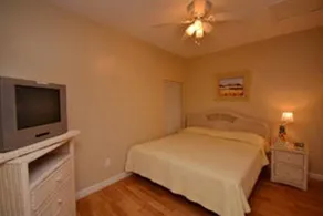 Luxurious 6 bedrooms condo on 2 roll beachfront in North MYRTLE BEACH,SC - Image 2