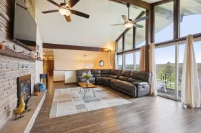 Ridgecrest: Charming Family Mountain Retreat - Image 4