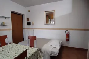 SE095 - Marzocca, three-room apartment convenient to the sea and services - Image 4