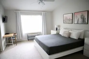 Spacious & Spotless Family Retreat -Single-Story Comfort – Close to Everything! - Image 5