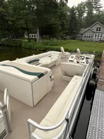 P&P Lakeside Lodge - Image 5