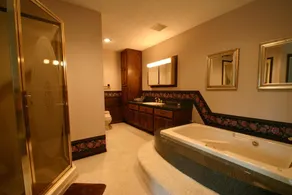 Beautiful And Private Lake Home On Birch Lake - Image 3