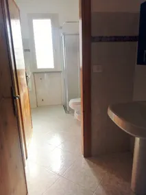 Grand appartement pour 4 personnes, à quelques pas de cours Torre San Giovanni - Image 2