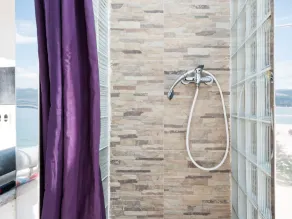 Luxurious Holiday Home in Arbanija with Jacuzzi - Image 4