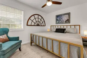 The Dominion: 2 Bdrm/Walk to A&M/Comfy King Beds - Image 5