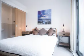 Maritime Quarter - 2 Bedroom Apartment - SA1 Beach Front Fishermans Way - Image 4