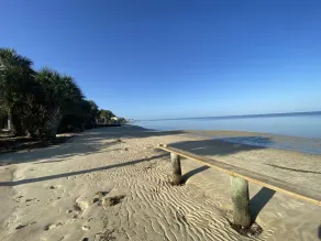 Steps to the beach! Minutes to WEEKI WACHEE. - Image 5