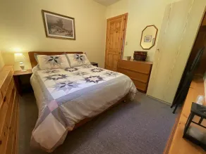 Balsam Lake Beauty! Waterfront in the Kawarthas! Sleeps 10! - Image 5