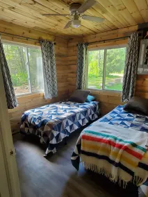 Diamond lake waterfront cottage just west of Bancroft - Image 4
