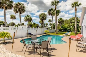 Indian River Waterfront Home with private dock, heated pool, fenced back yard - Image 5