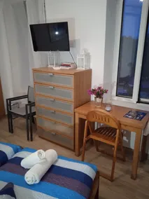 Alkistis Cozy By The Beach Apt in Ikaria Island, Therma Ground Floor - Image 5
