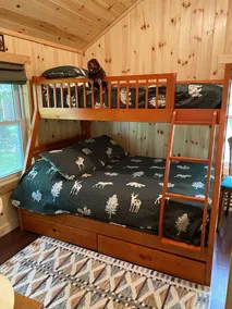 Escape to cozy, secluded lakefront cabin in the north woods - Image 4