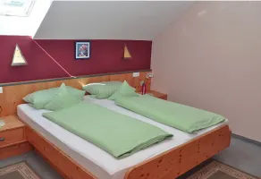 4*-Suite mit Südbalkon für 1-2 Personen - Image 5