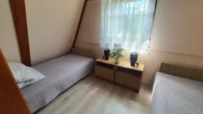 Holiday home with air conditioning - Image 5